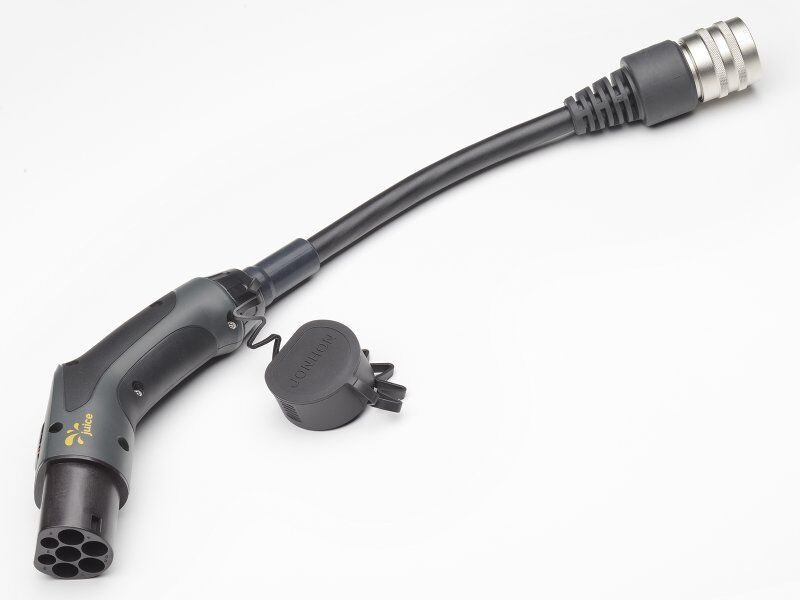 Juice-Booster-2-Mobile-Ladestation-Adapter-Typ2