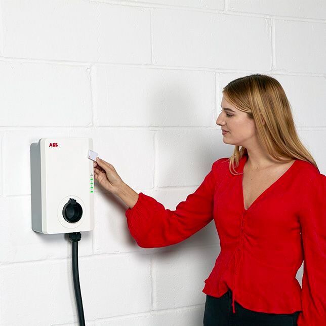 ABB-Terra-AC-Wallbox-inkl-Ladekabel-RFID