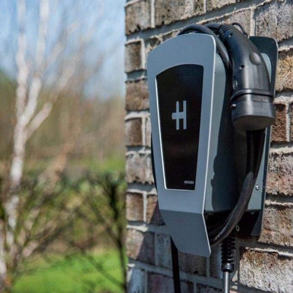Heidelberg Wallbox Home Eco an Wand montiert