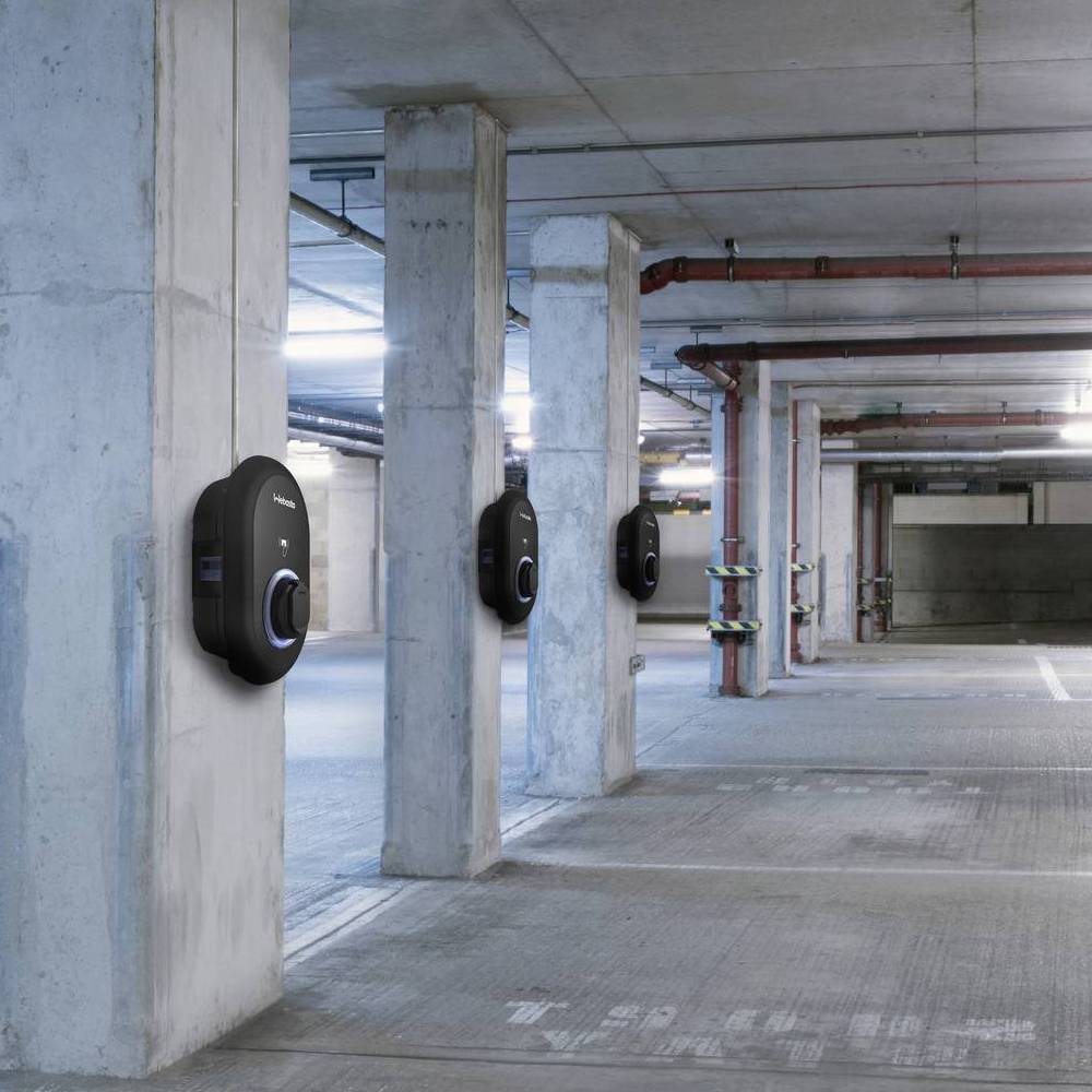 Webasto Unite Wallbox Typ-2 Buchse im Parkhaus