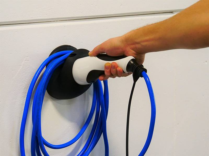 Universal Typ-2 Stecker- + Kabelhalterung – Bild 4